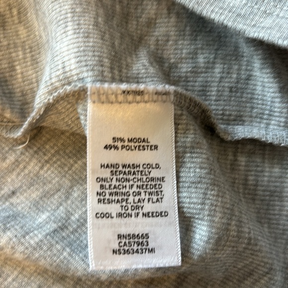 Nordstrom Signature Essential Long Sleeve Crewneck Tee - Picture 5 of 5